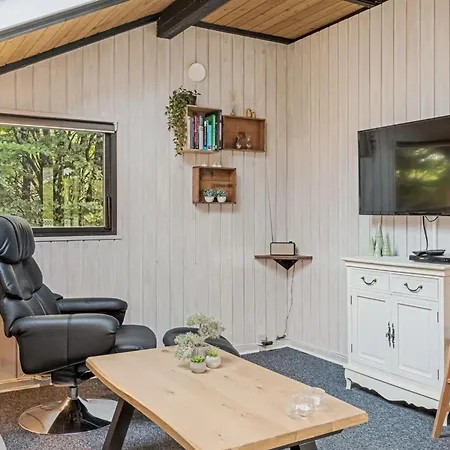 בית נופש Torhild - 30km From The Sea By Interhome *