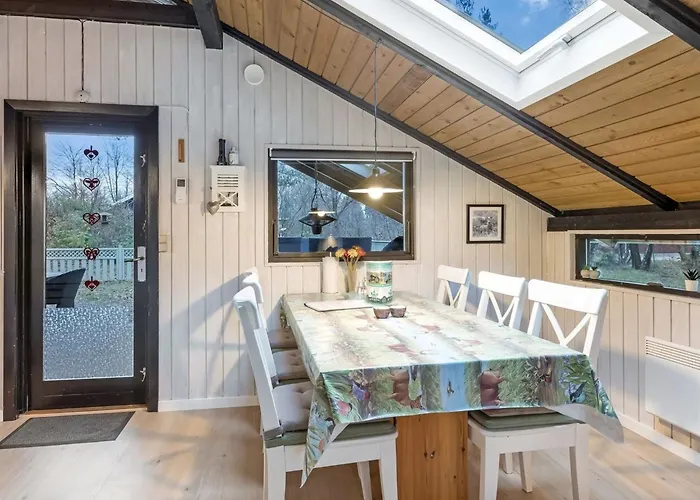 Torhild - 30km From The Sea By Interhome Nyaraló